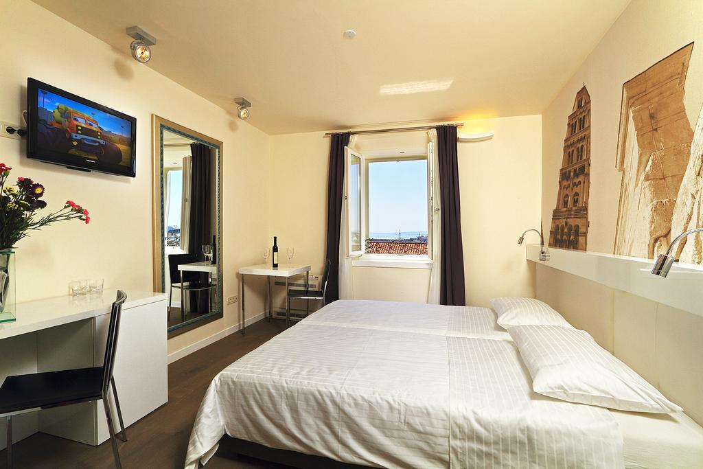 Maison d'hôtes La Porta Luxury Split